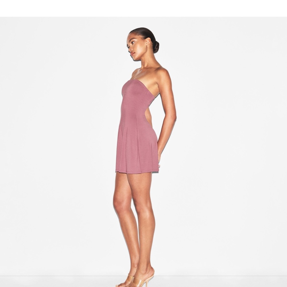 Skims Strapless Dress Redwood - Picture 2 of 6